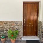Vllla Algaba